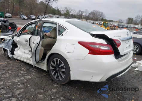 2018 Nissan Altima 2.5 Sv z USA, uszkodzony, nr VIN 1N4AL3AP0JC225923